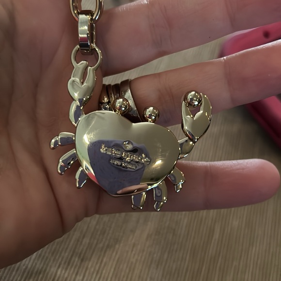 Kate Spade Pinch Me Faux Pearl Crab Keychain Bag Charm KB604 New without tags - Picture 4 of 4